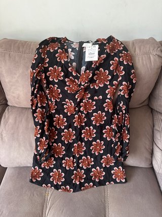 Vestido negro flores marrones Pull&Bear Talla M