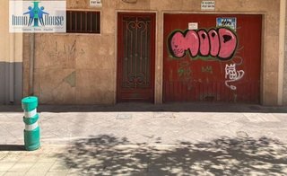 Local comercial en venta en Franciscanos en Albacete