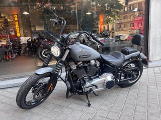Harley Davidson Street Bob 2021