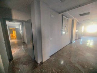 Oficina en alquiler en Avda de Madrid - Pº de la Estación en Jaén