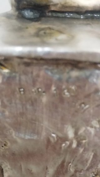 Statuetta in Argento Firmata su Piedistallo di leg