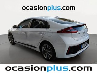 Hyundai Ioniq 1.6 GDI HEV Style 104 kW (141 CV)