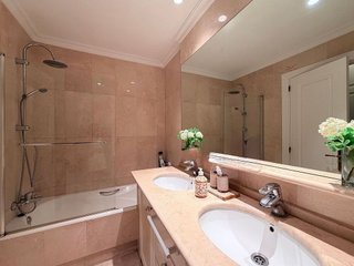 Piso en alquiler en Puerto Banús en Marbella