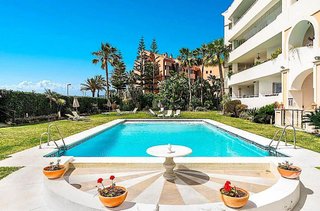 Piso en alquiler en Puerto Banús en Marbella