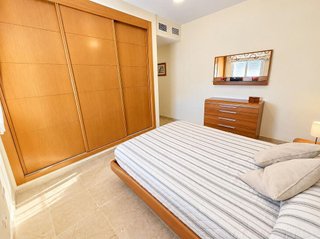 Piso en alquiler en Polígonos - Recinto Ferial Cortijo de Torres en Málaga