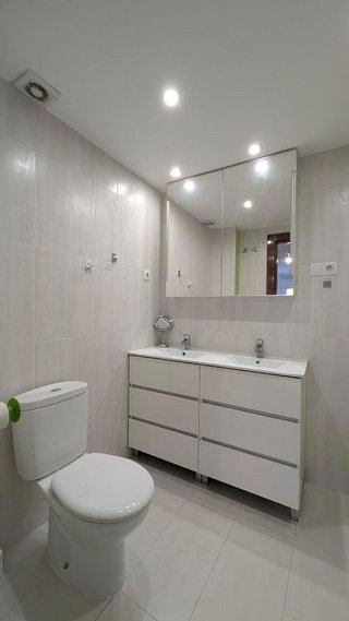 Piso en alquiler en Camino de Ronda - Rosaleda en Granada
