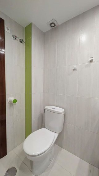 Piso en alquiler en Camino de Ronda - Rosaleda en Granada