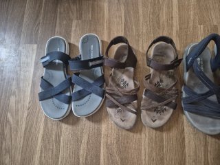 Lote 3 pares sandalias Skechers