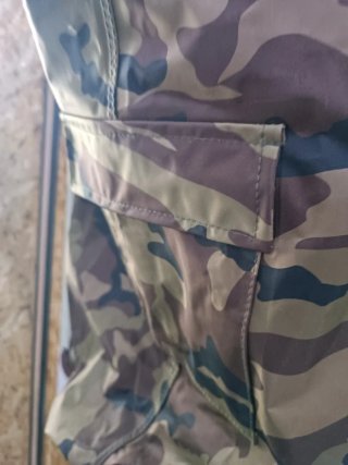 vadeador de pecho de camuflaje