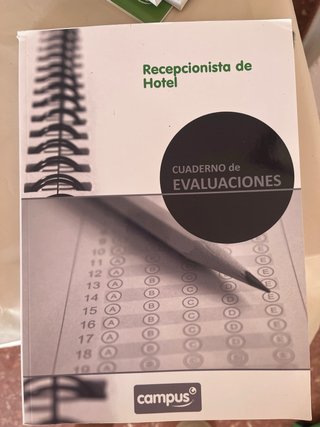 Libro de recepcionista de hotel