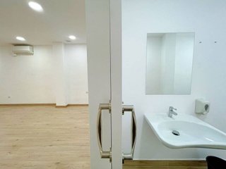 Local comercial en alquiler en Catalunya - Fontetes en Cerdanyola del Vallès