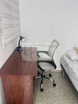 Piso en alquiler en Camino de Ronda - Rosaleda en Granada