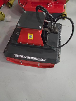 TJM DHL – DESBROZADORA HIDRÁULICA LIGERA DE CADENA