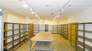 Local comercial en alquiler en Catalunya - Fontetes en Cerdanyola del Vallès