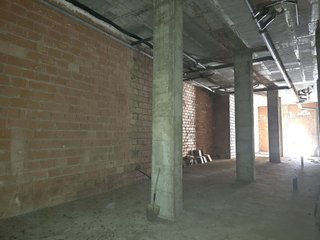 Local comercial en venta en Nueva Andalucía en Almería
