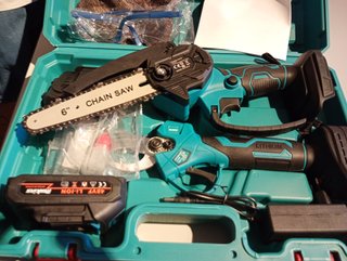 Set Motosierra y Tijeras de Poda a Batería 21V