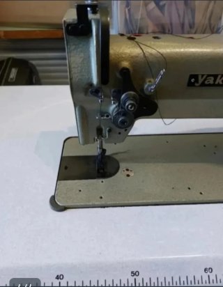 Máquina de Coser Triple Arrastre Yakumo 280 L
