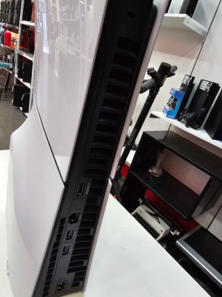 PS5 Slim 1TB + Mando Dual Sense V2 Rosa
