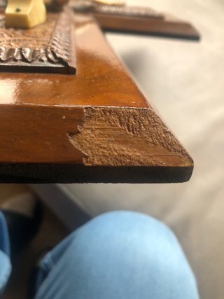 Crucifijo de madera con figura INRI