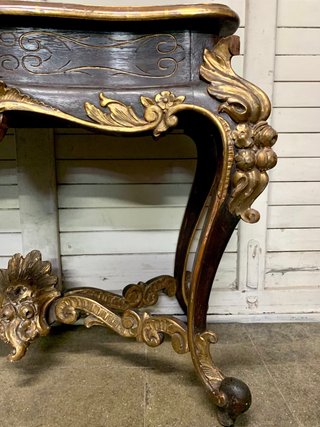 Consola Antigua de Madera. Calidad.