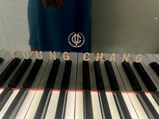 Piano de Cola Young Chang Negro