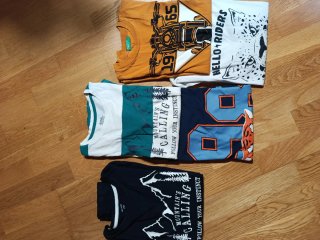Lote 5 Camisetas Manga Larga Niño. Benetton Kiaby