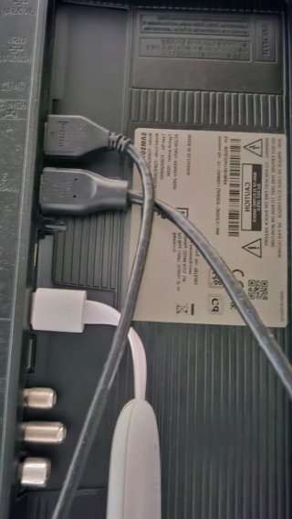 Conjunto Samsung TV y Barra de Sonido