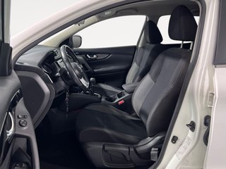 Nissan Qashqai dCi 110 Visia 4x2 81 kW (110 CV)