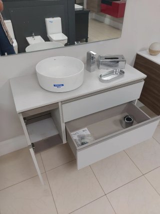 Mueble de baño moderno