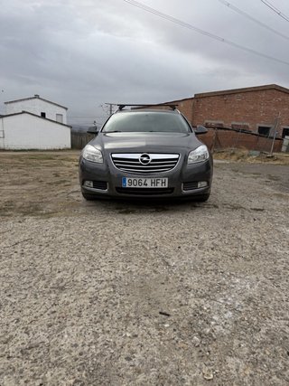 Opel Insignia 2011