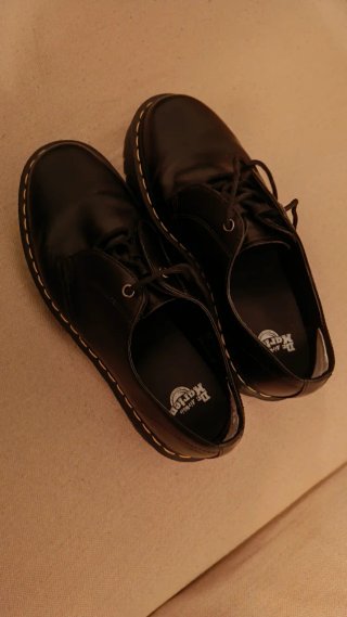Zapatos Dr. Martens Negros de Plataforma