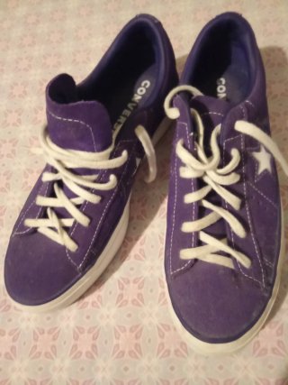 Zapatillas Converse Moradas