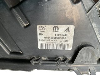 Faro Del Dcho Fiat Doblo 10-23