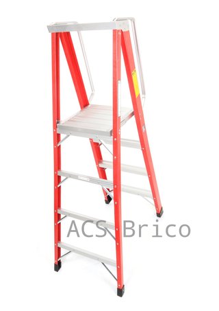 Escalera Fibra Tijera 2x4 - 1,14 Metros - 10400 - Mader