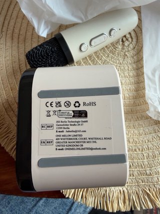 Mini Máquina Karaoke Bluetooth Beige