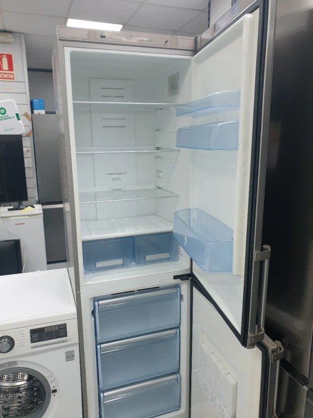 Combo oferta Nevera y Lavadora  con Garantía