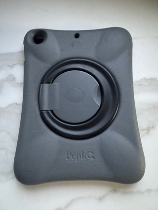 Funda anti golpes Ipad marca Pepk