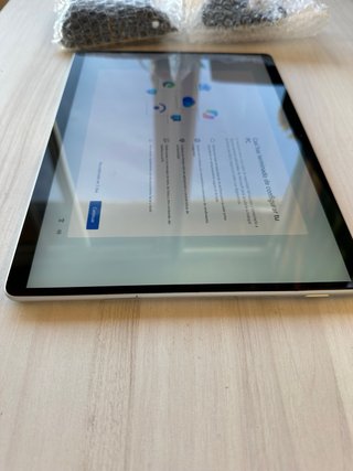 Microsoft Surface Pro 8