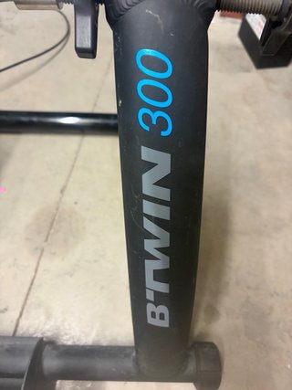 Rodillo de entrenamiento B'Twin 300