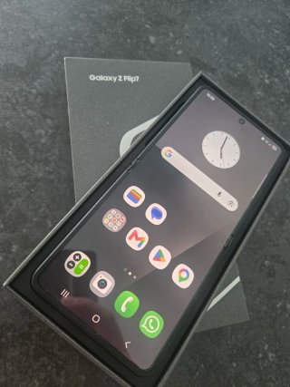 Samsung Galaxy Z Flip 7 256GB Negro