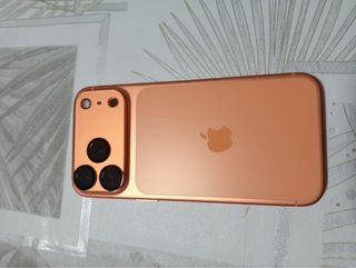 iPhone 17 Pro Max Dorado/Naranja