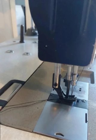 Máquina de coser Juki triple arrastre