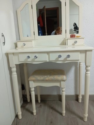 Tocador con Silla Blanco