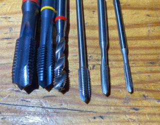 Set de Machos de Roscar para Máquina