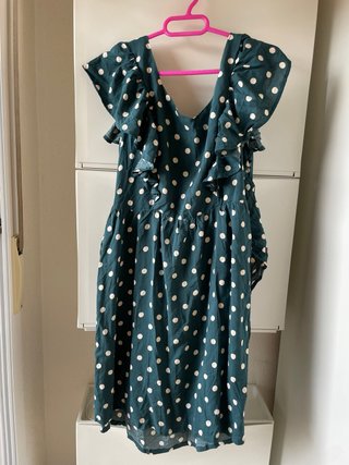 Vestido verde de lunares