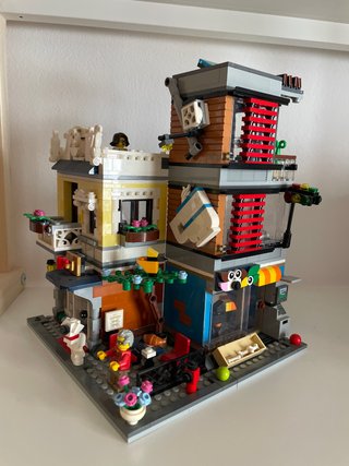 LEGO 31097 Tienda Mascotas y Cafetería
