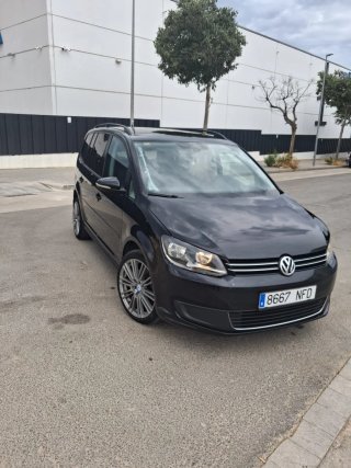 Volkswagen Touran 2011