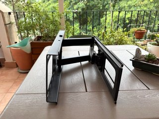 Soporte de Pared para Televisión Vogels