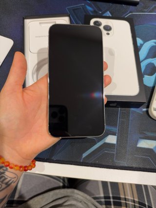 iPhone 13 Pro Plata + Funda RhinoShield + Cristal
