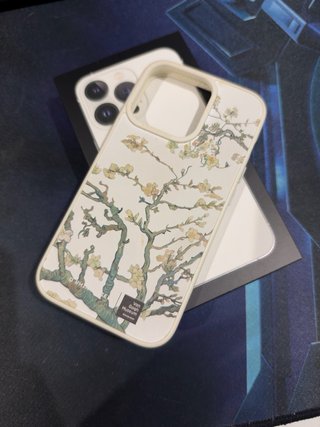 iPhone 13 Pro Plata + Funda RhinoShield + Cristal